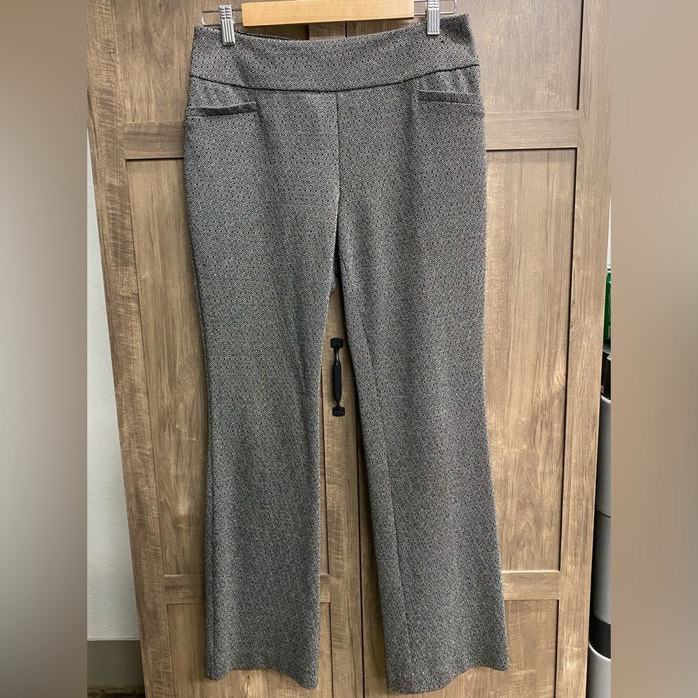 7th Ave New York and Co Dress Pants, Flare, stretch, size M petite
